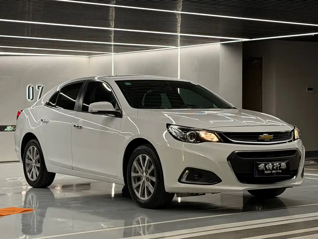 Chevrolet Malibu 2018 530T Automatic Luxury Edition 2019 - thumbnail 3