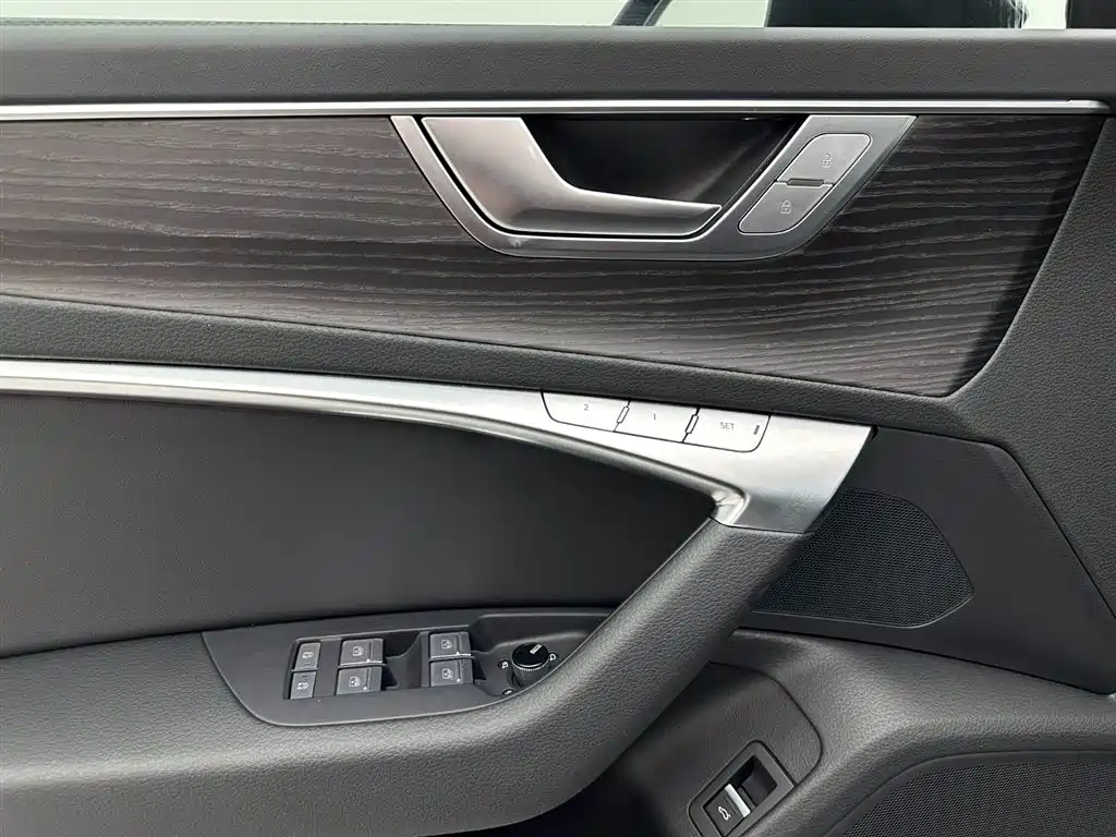 Audi Audi A6L 2024 45 TFSI quattro Premium Dynamic Edition 2024 - thumbnail 23