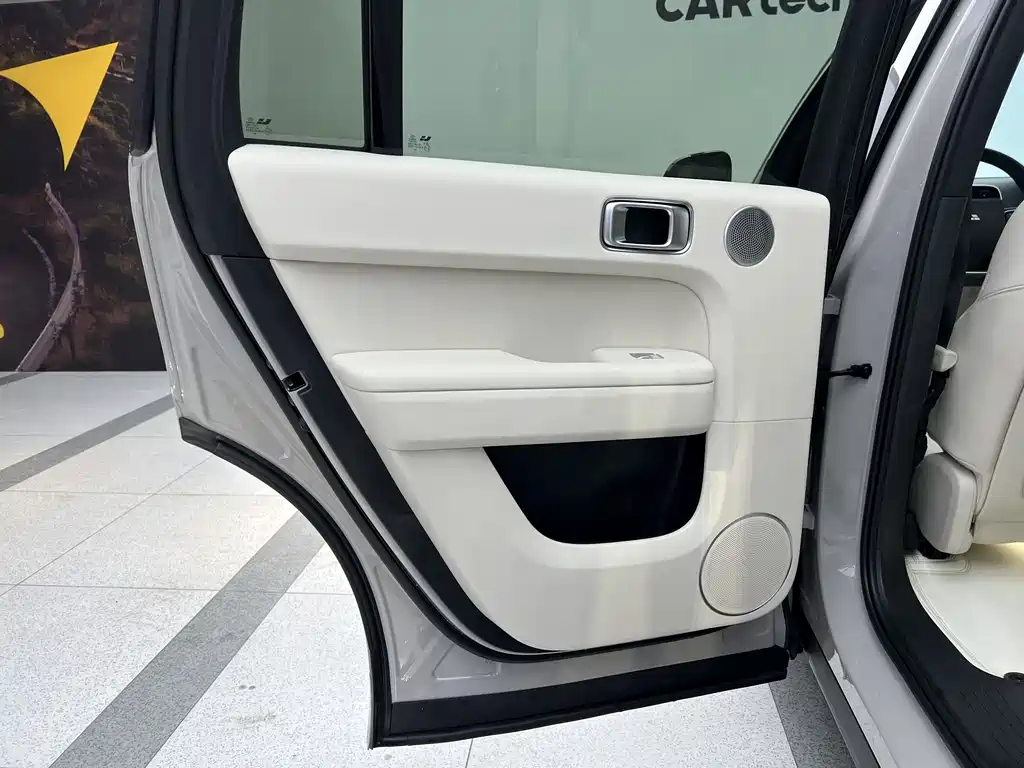 Li Auto Li L6 2024 Pro 2025 - thumbnail 14