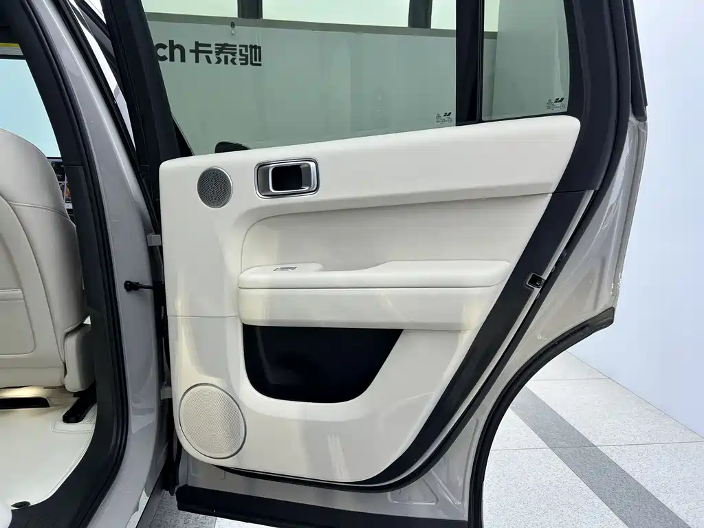 Li Auto Li L6 2024 Pro 2025 - thumbnail 17