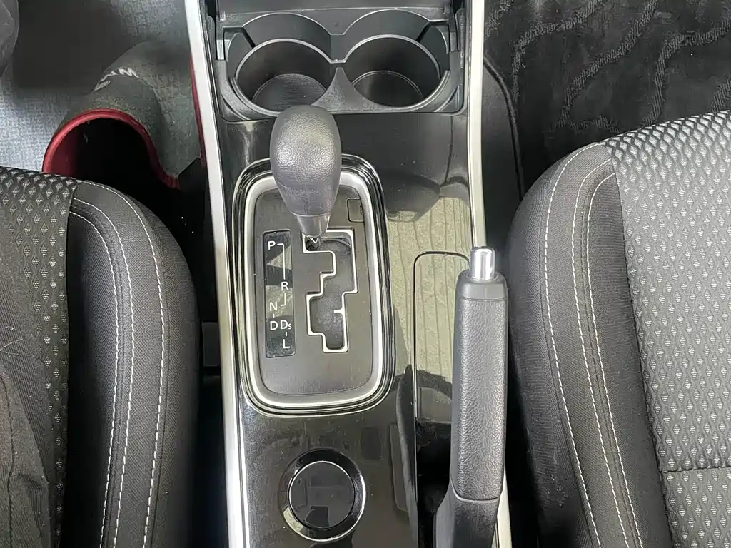 Mitsubishi Outlander 2021 Model Year Refresh 2.0L Front-Wheel Drive Comfort Edition 5-Seat 2022 - thumbnail 9