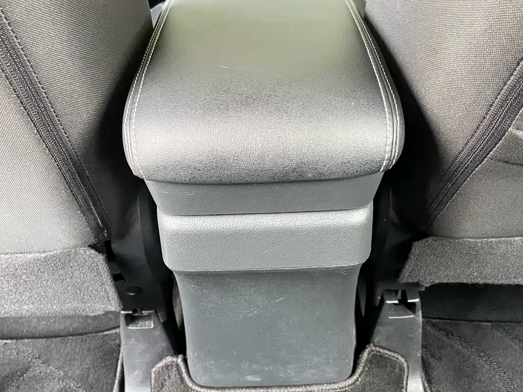 Mitsubishi Outlander 2021 Model Year Refresh 2.0L Front-Wheel Drive Comfort Edition 5-Seat 2022 - thumbnail 19