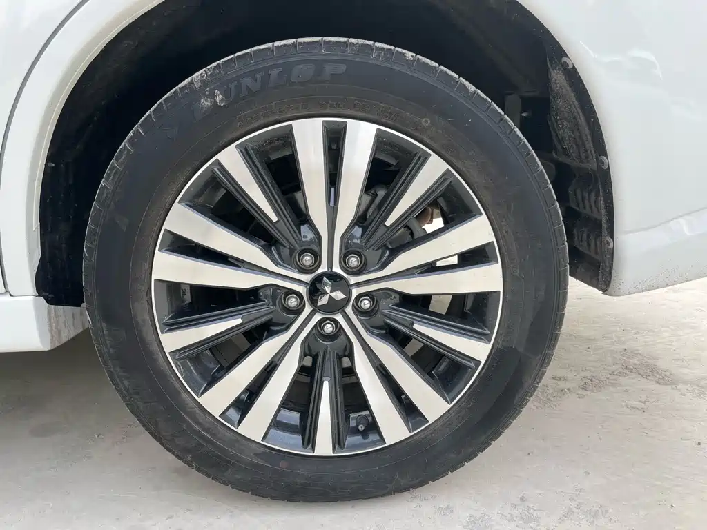 Mitsubishi Outlander 2021 Model Year Refresh 2.0L Front-Wheel Drive Comfort Edition 5-Seat 2022 - thumbnail 21