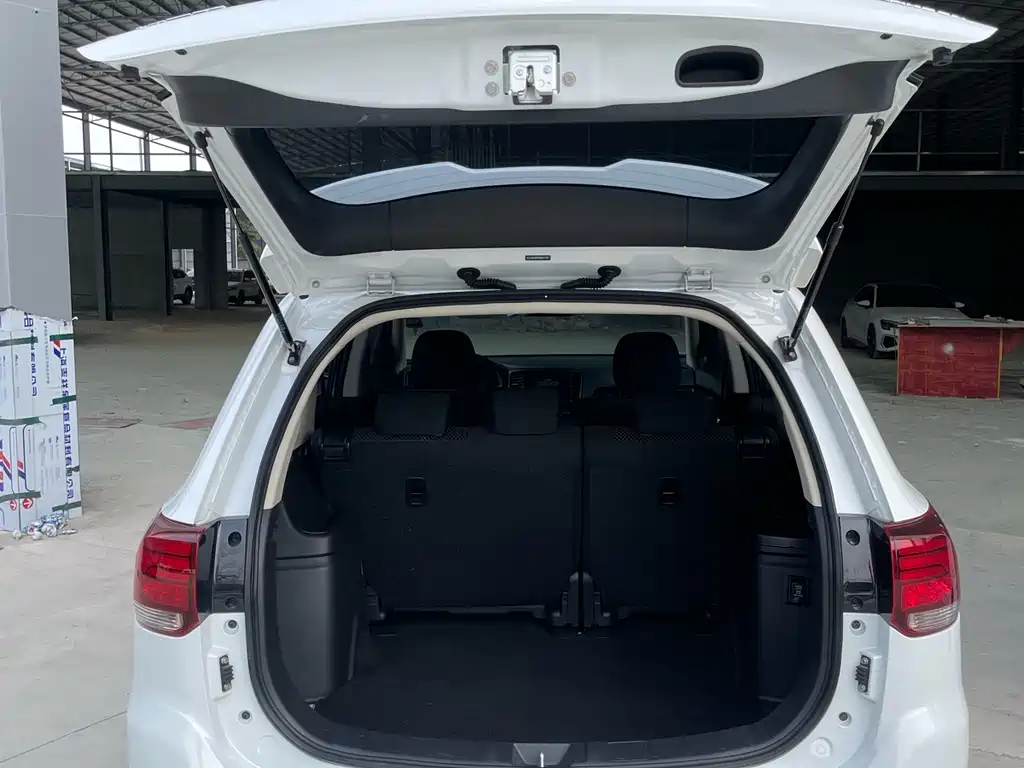 Mitsubishi Outlander 2021 Model Year Refresh 2.0L Front-Wheel Drive Comfort Edition 5-Seat 2022 - thumbnail 24
