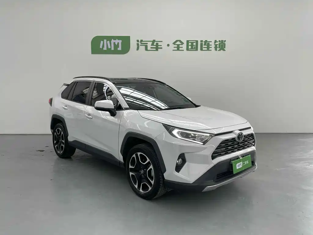 Toyota RAV4 2021 2.0L CVT AWD Premium Edition 2021 - thumbnail 2