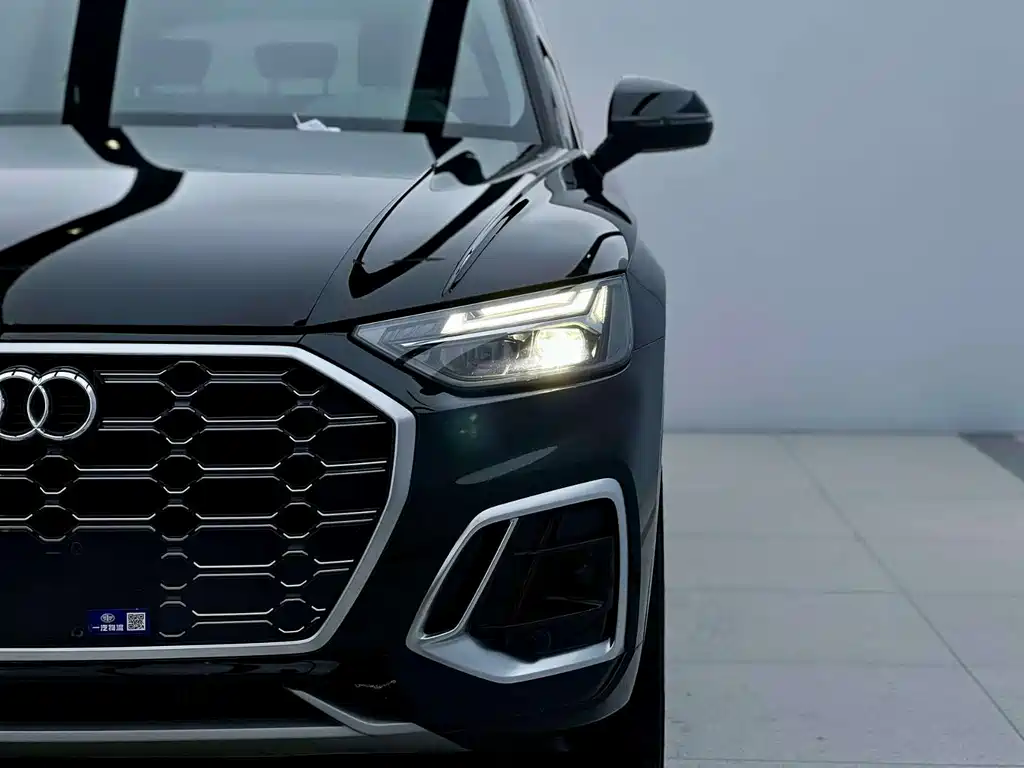 Audi Audi Q5L 2025 45th Anniversary Edition 40 TFSI Fashion Dynamic Model 2026 - thumbnail 7