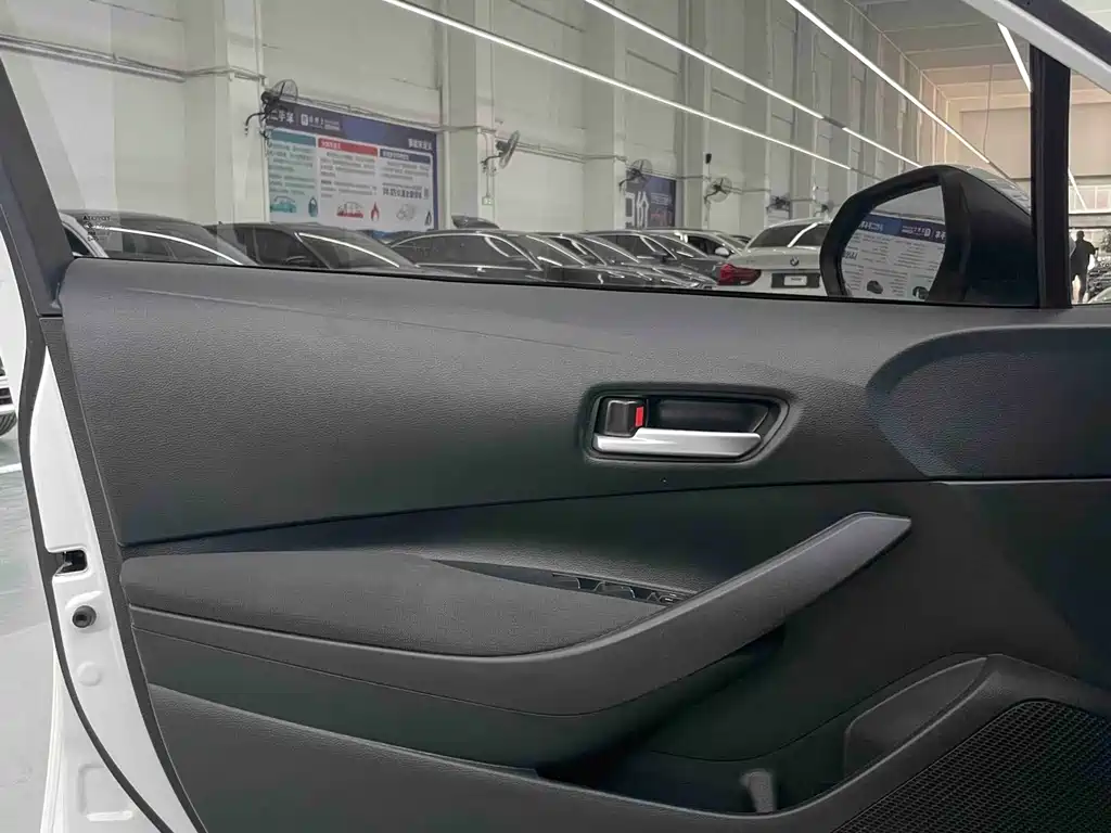 Toyota Toyota Corolla 2021 1.2T S-CVT Elite PLUS Edition 2022 - thumbnail 15