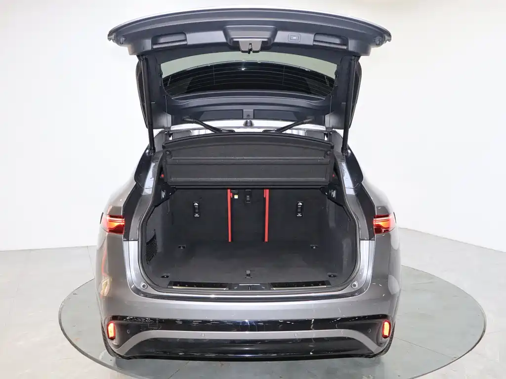 Jaguar Jaguar F-PACE 2024 P250 R-Dynamic SE 2024 - thumbnail 16