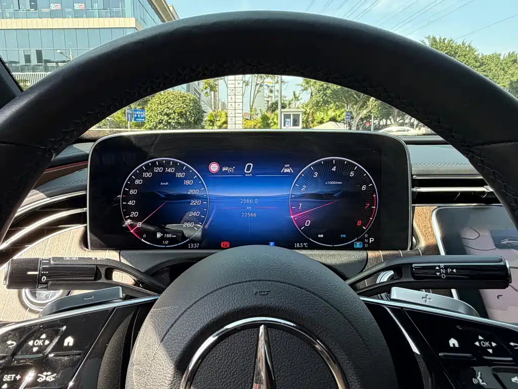 Mercedes-Benz Mercedes-Benz E-Class 2024 E 300 L Fashion Edition 2024 - thumbnail 14