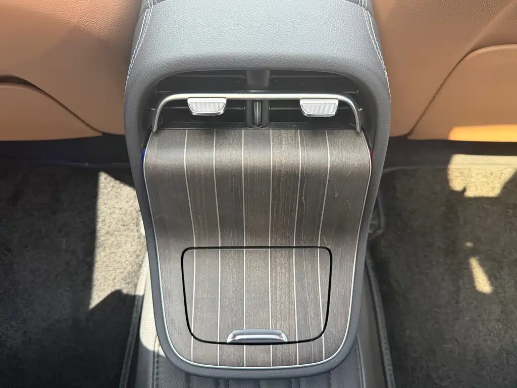 Mercedes-Benz Mercedes-Benz E-Class 2024 E 300 L Fashion Edition 2024 - thumbnail 20