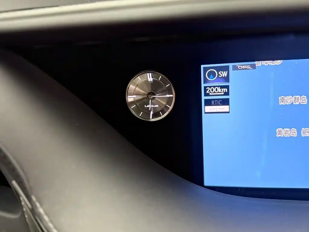Lexus Lexus LS 500h Executive Edition 2018 Model Year China V Emission Standard 2019 - thumbnail 11