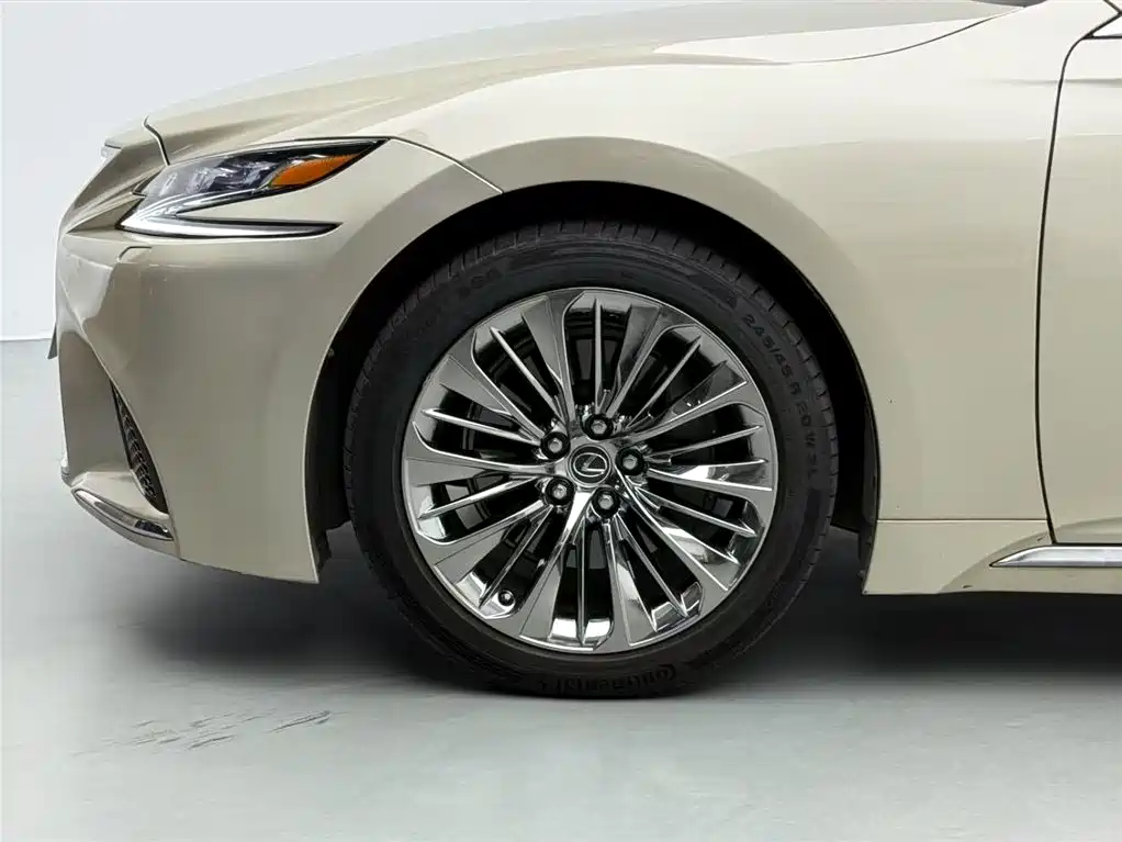 Lexus Lexus LS 500h Executive Edition 2018 Model Year China V Emission Standard 2019 - thumbnail 15