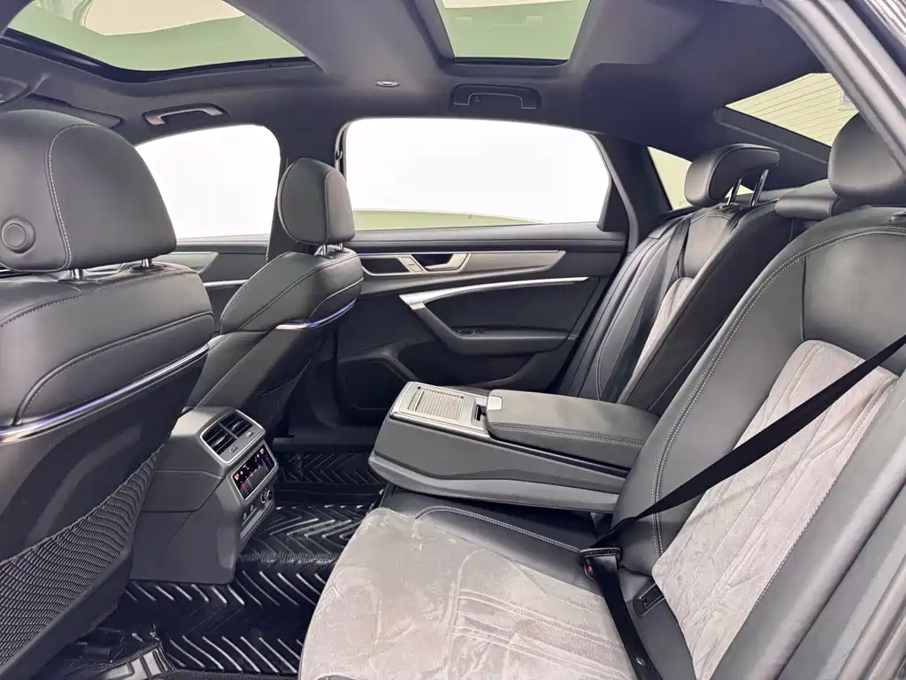 Audi Audi A6L 2024 45 TFSI Premium Dynamic Edition 2024 - thumbnail 10
