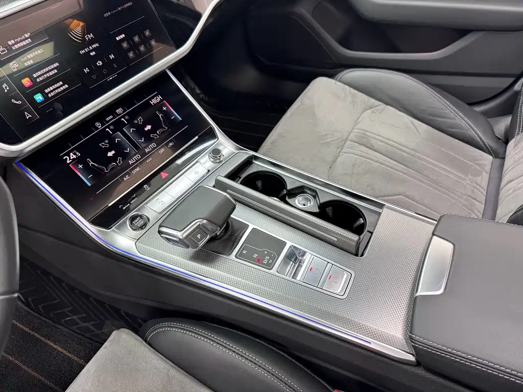 Audi Audi A6L 2024 45 TFSI Premium Dynamic Edition 2024 - thumbnail 12
