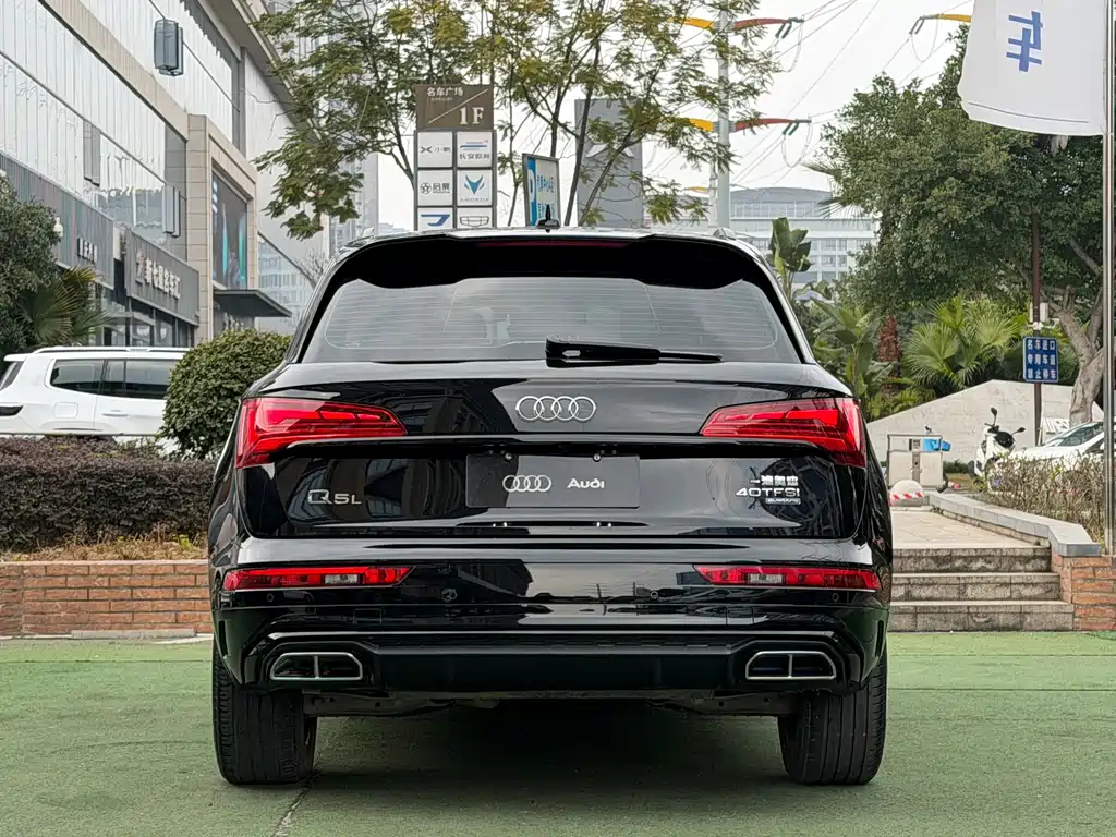 Audi Audi Q5L 2024 40 TFSI Luxury Dynamic Model 2024 - thumbnail 4