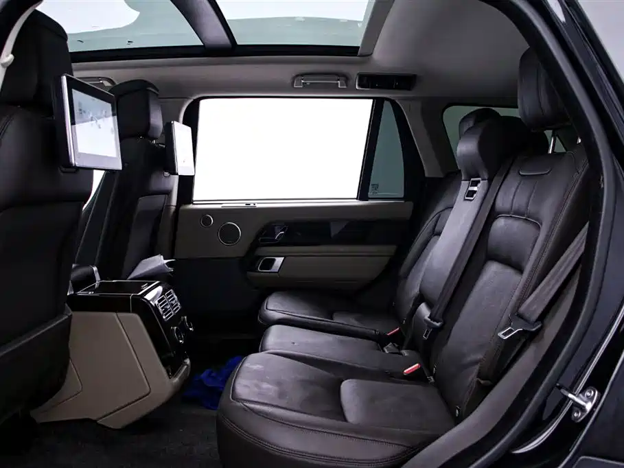 Land Rover Range Rover 2021 3.0 L6 Autobiography Long Classic Edition 2021 - thumbnail 14