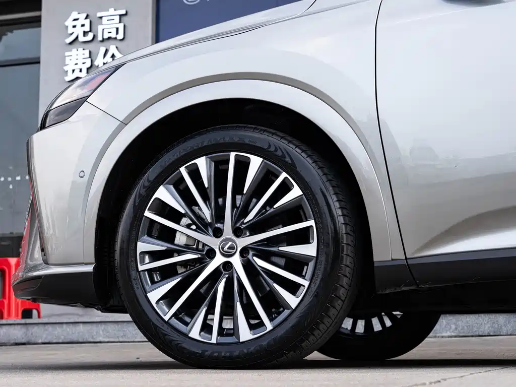 Lexus Lexus RX Hybrid 2023 450h+ AWD Premium Edition 2023 - thumbnail 8