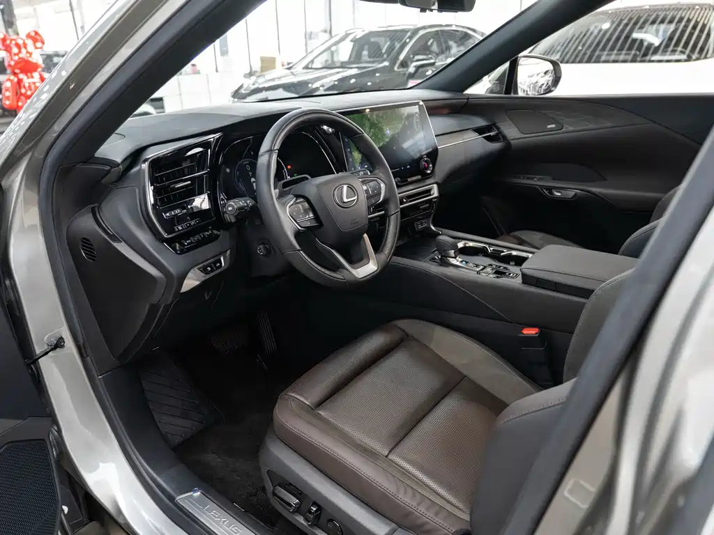 Lexus Lexus RX Hybrid 2023 450h+ AWD Premium Edition 2023 - thumbnail 9