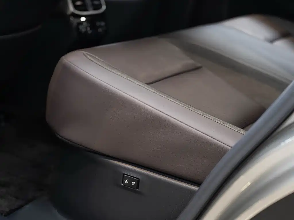 Lexus Lexus RX Hybrid 2023 450h+ AWD Premium Edition 2023 - thumbnail 18