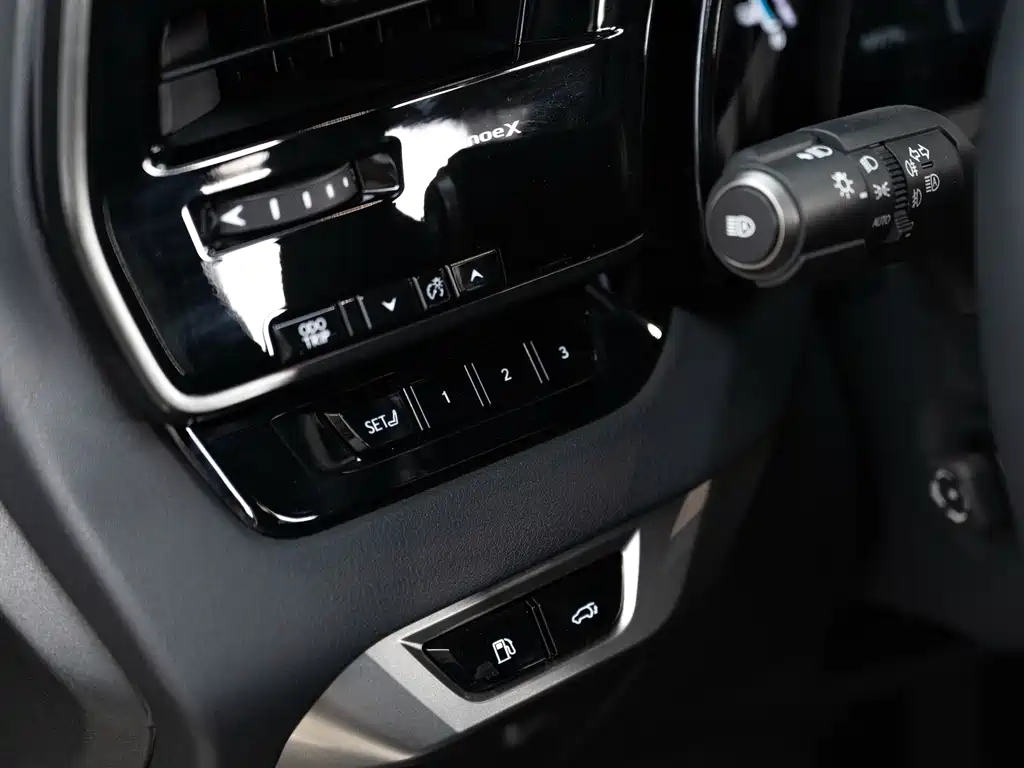 Lexus Lexus RX Hybrid 2023 450h+ AWD Premium Edition 2023 - thumbnail 21