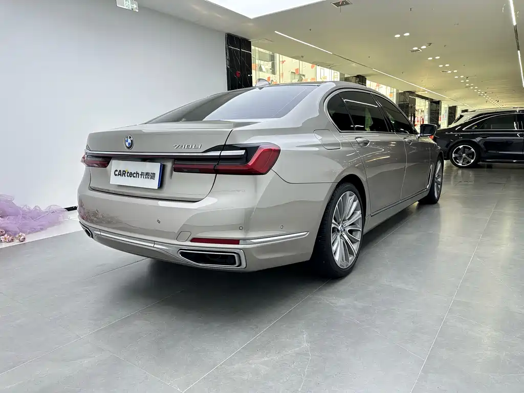BMW BMW 7 Series 2021 740Li Leading Model M Sport Package 2022 - thumbnail 3