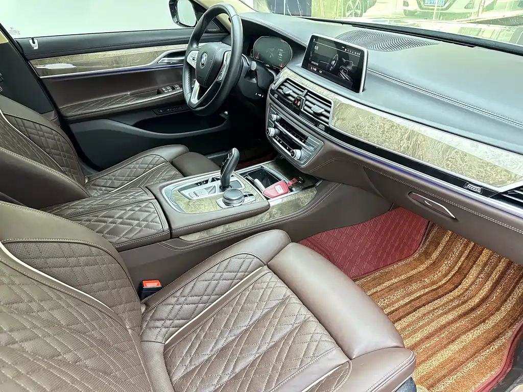BMW BMW 7 Series 2021 740Li Leading Model M Sport Package 2022 - thumbnail 14