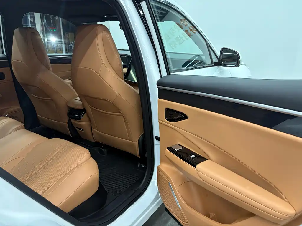 Geely Galaxy Geely Galaxy L7 2025 EM-i 115km Explorer+ Edition 2025 - thumbnail 16
