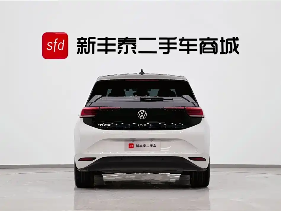 Volkswagen Volkswagen ID.3 2025 Smart Version Outstanding Edition 2025 - thumbnail 4