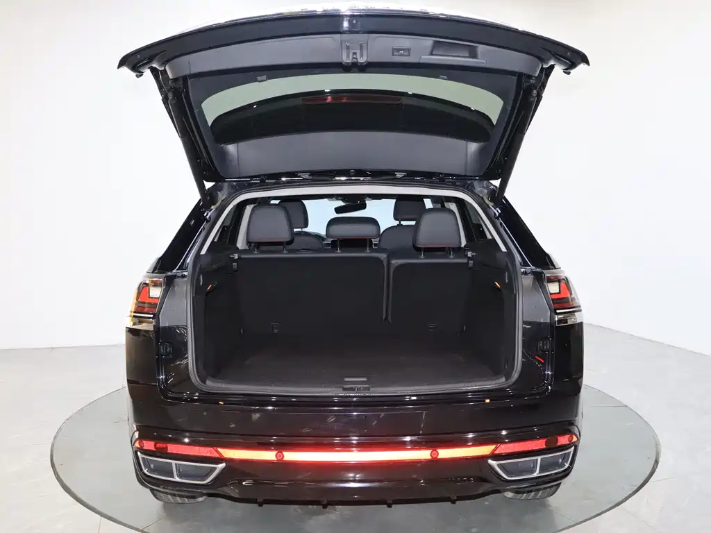 Volkswagen Teramont 2023 Teramont X Facelift 330TSI FWD Luxury Edition 2023 - thumbnail 17