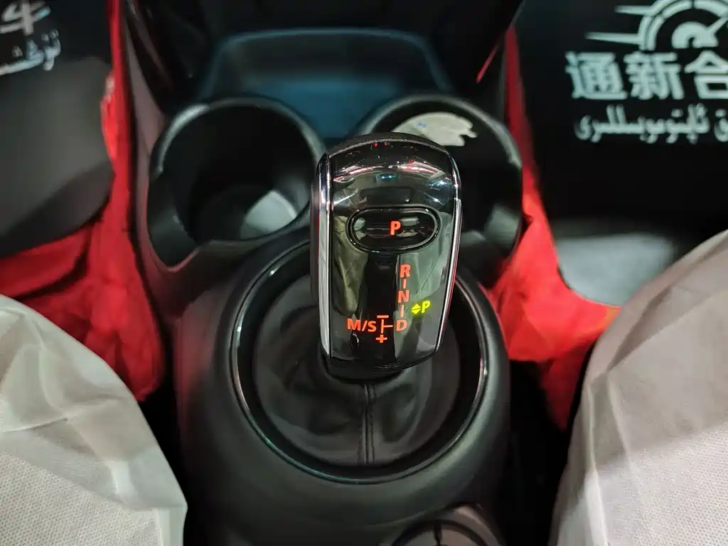 MINI MINI 2022 Facelift 1.5T COOPER Artist 2022 - thumbnail 13