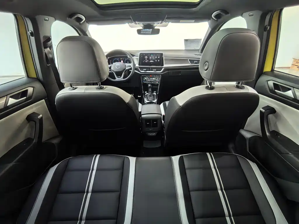 Volkswagen T-ROC 2023 300TSI DSG 2WD Starlight Edition 2023 - thumbnail 21