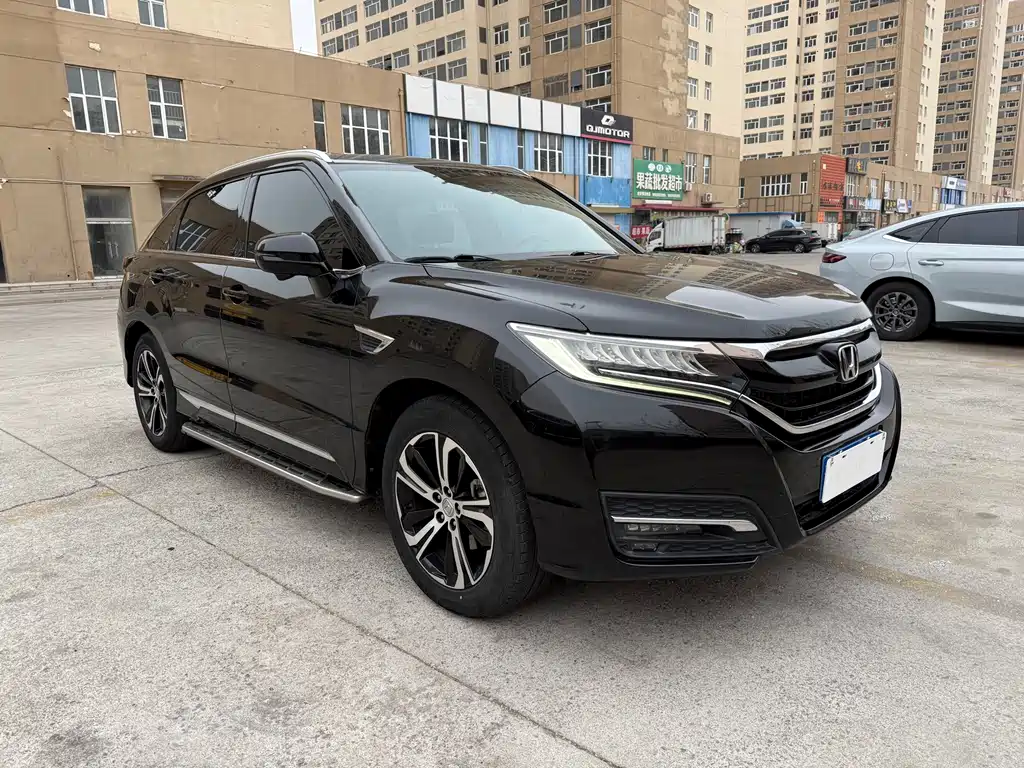 Honda Honda UR-V 2017 370TURBO AWD Luxury Edition China V 2018 - thumbnail 3