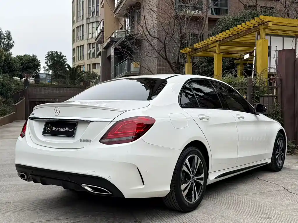 Mercedes-Benz Mercedes-Benz C-Class 2020 C 260 Sport 4MATIC 2020 - thumbnail 18