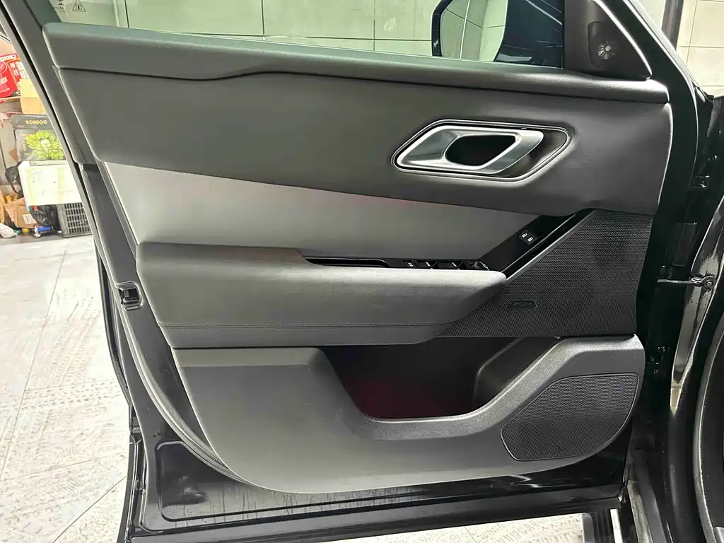 Land Rover Range Rover Sport 2024 S 2024 - thumbnail 4