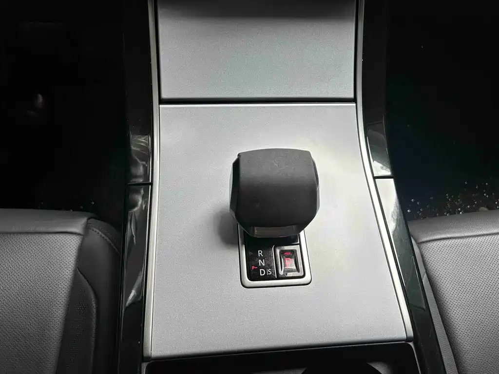 Land Rover Range Rover Sport 2024 S 2024 - thumbnail 11