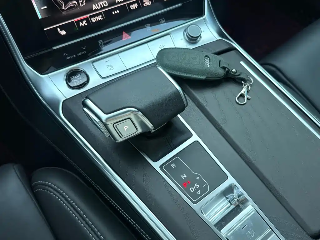 Audi Audi A6L 2023 45 TFSI quattro Premium Elegant 2023 - thumbnail 17
