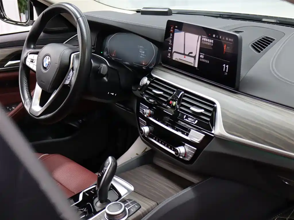 BMW BMW 5 Series 2022 Model Year Facelift 530Li Leading Edition Luxury Package 2022 - thumbnail 19