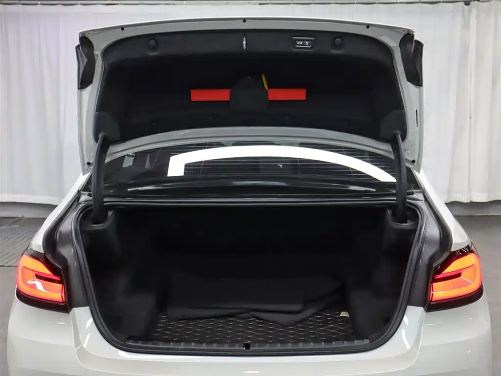 BMW BMW 5 Series 2022 Model Year Facelift 530Li Leading Edition Luxury Package 2022 - thumbnail 27