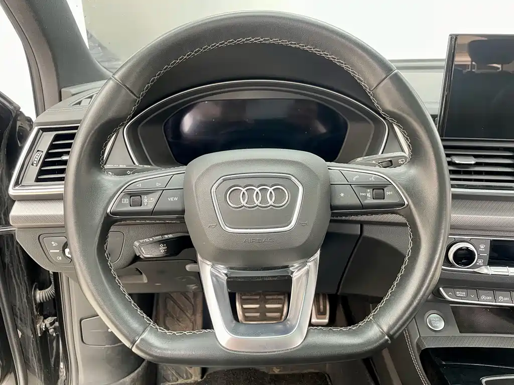 Audi Audi Q5L 2022 40T Premium Dynamic Model 2023 - thumbnail 15