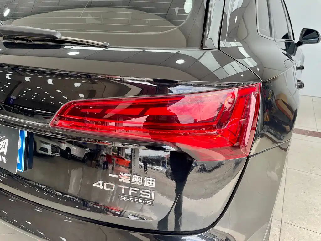 Audi Audi Q5L 2022 40T Premium Dynamic Model 2023 - thumbnail 23
