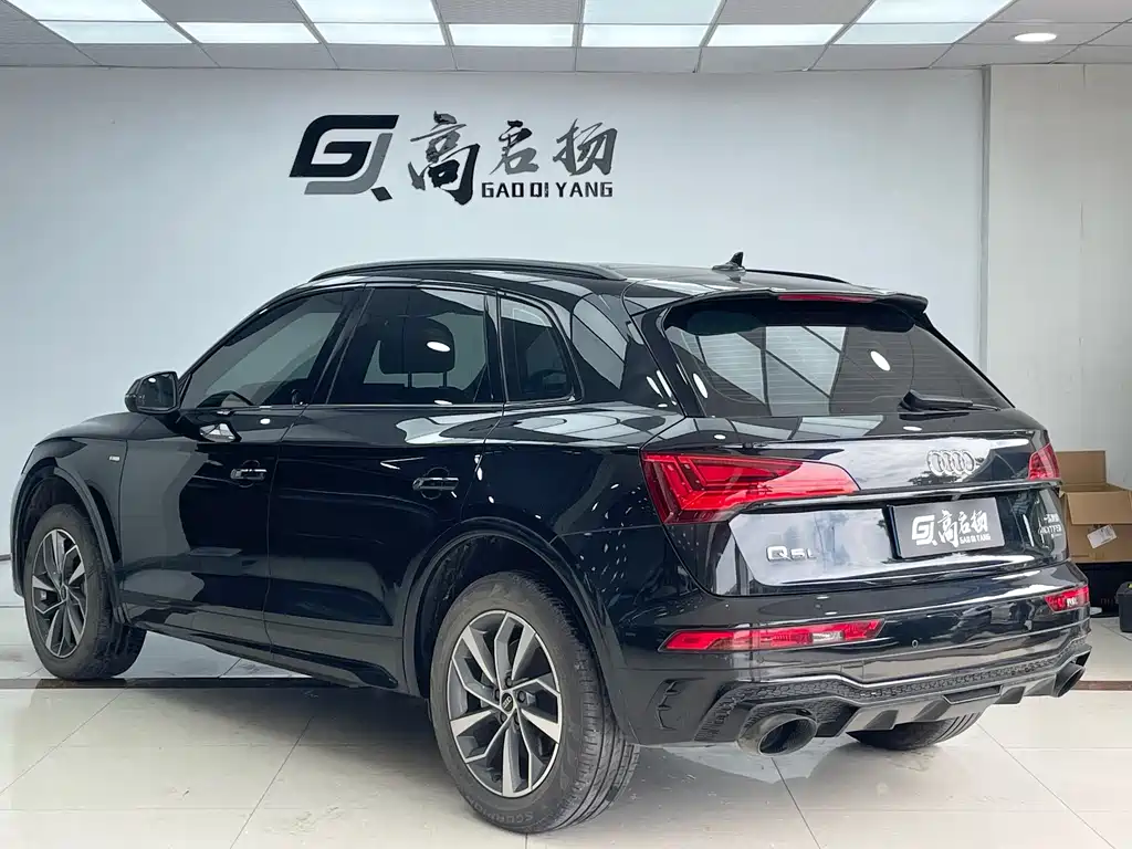 Audi Audi Q5L 2022 40T Premium Dynamic Model 2023 - thumbnail 28