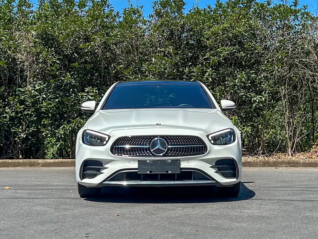 Mercedes-Benz Mercedes-Benz E-Class 2021 Model Year Facelift E 300 L Sport Fashion Edition 2021 - thumbnail 2