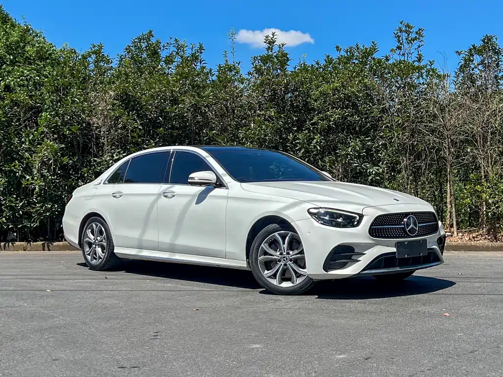 Mercedes-Benz Mercedes-Benz E-Class 2021 Model Year Facelift E 300 L Sport Fashion Edition 2021 - thumbnail 3