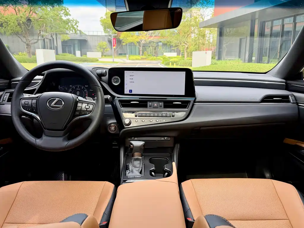 Lexus Lexus ES 200 Premium 2024 Model 2024 - thumbnail 13