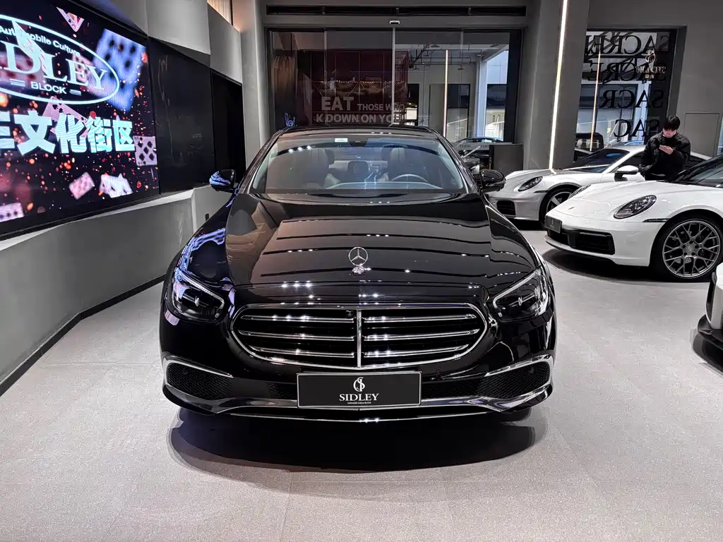 Mercedes-Benz Mercedes-Benz E-Class 2023 E 300 L Fashion Edition 2023 - thumbnail 2