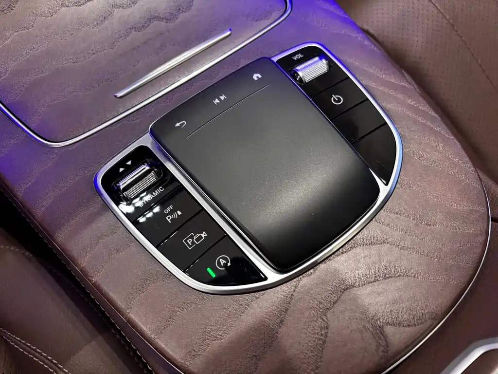 Mercedes-Benz Mercedes-Benz E-Class 2023 E 300 L Fashion Edition 2023 - thumbnail 18