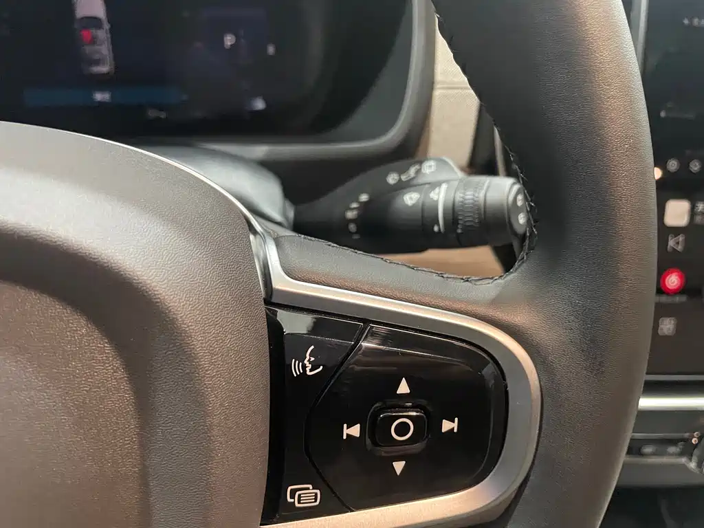 Volvo Volvo XC90 2025 Model Year Facelift B6 Inscription Luxury 6-Seat 2025 - thumbnail 12