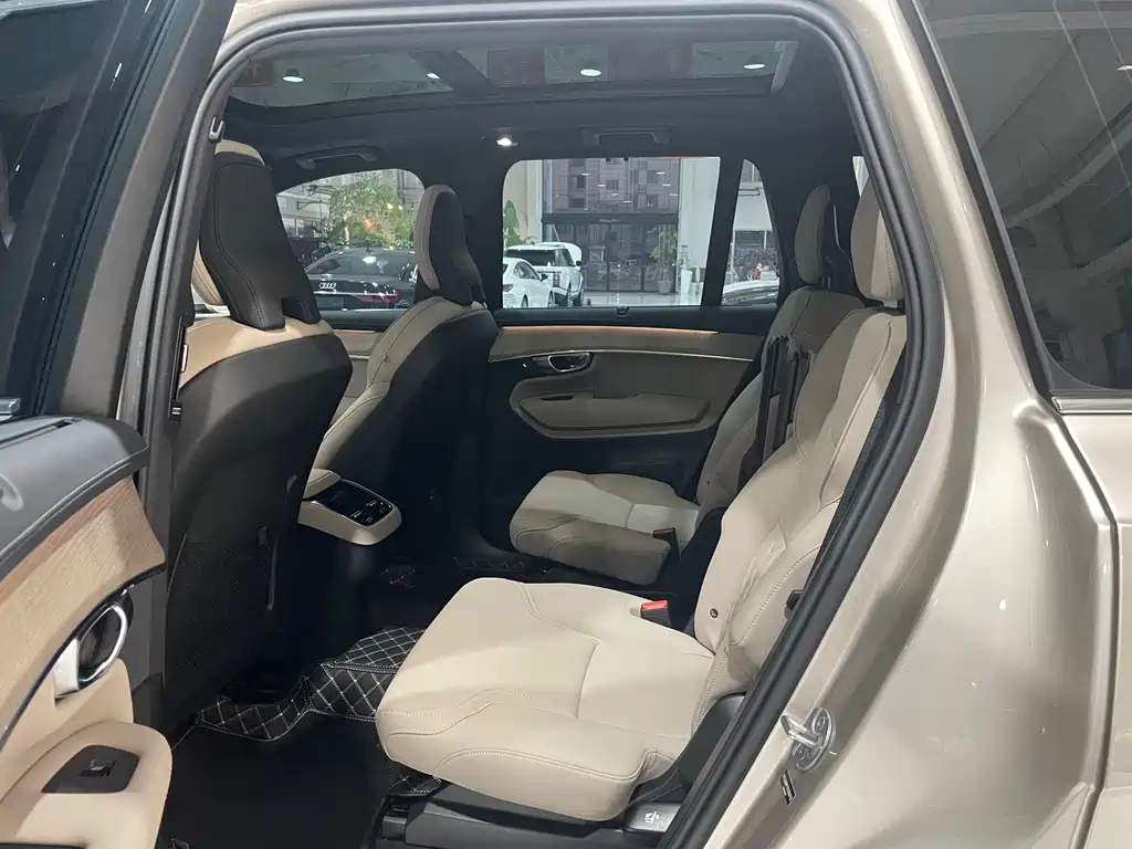 Volvo Volvo XC90 2025 Model Year Facelift B6 Inscription Luxury 6-Seat 2025 - thumbnail 22