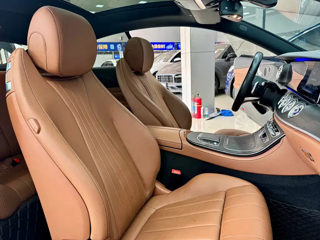 Mercedes-Benz Mercedes-Benz E-Class Coupe E 260 2020 2020 - thumbnail 13