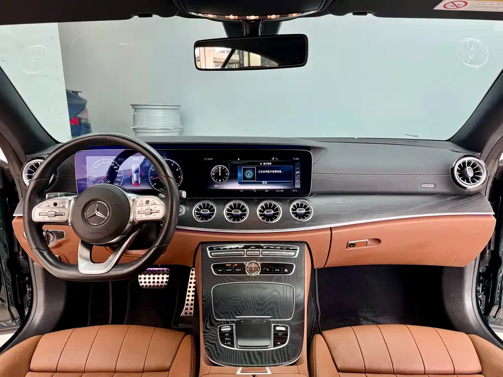 Mercedes-Benz Mercedes-Benz E-Class Coupe E 260 2020 2020 - thumbnail 18